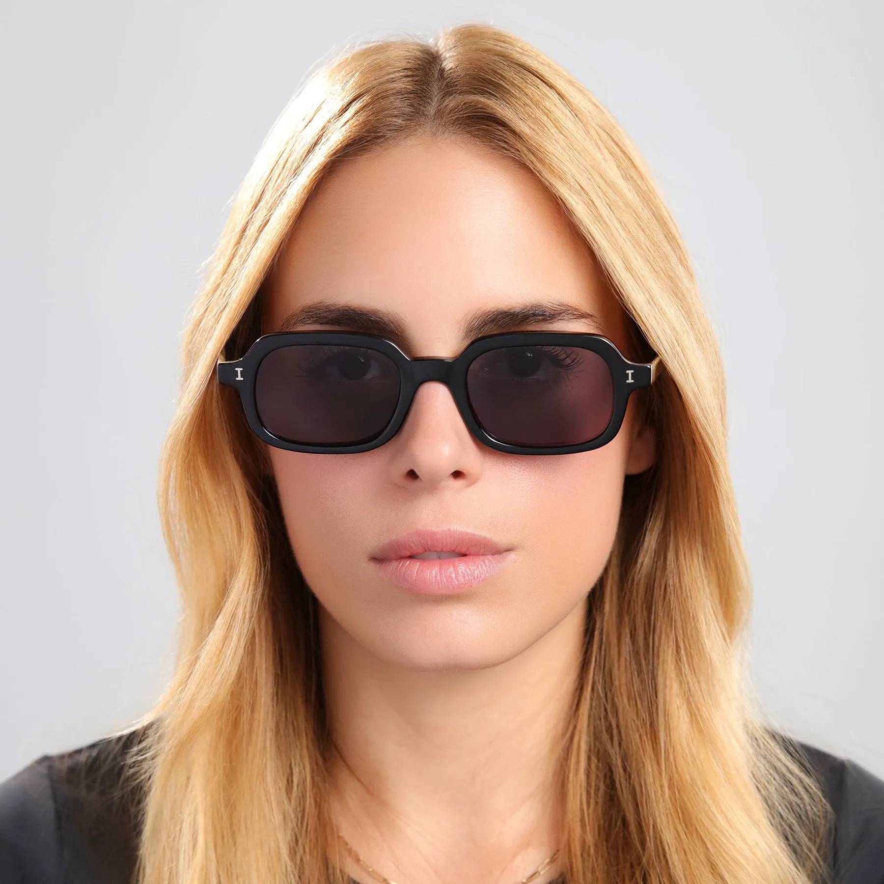 Berlin Sunglasses sold by Illesteva product image thumbnail 4