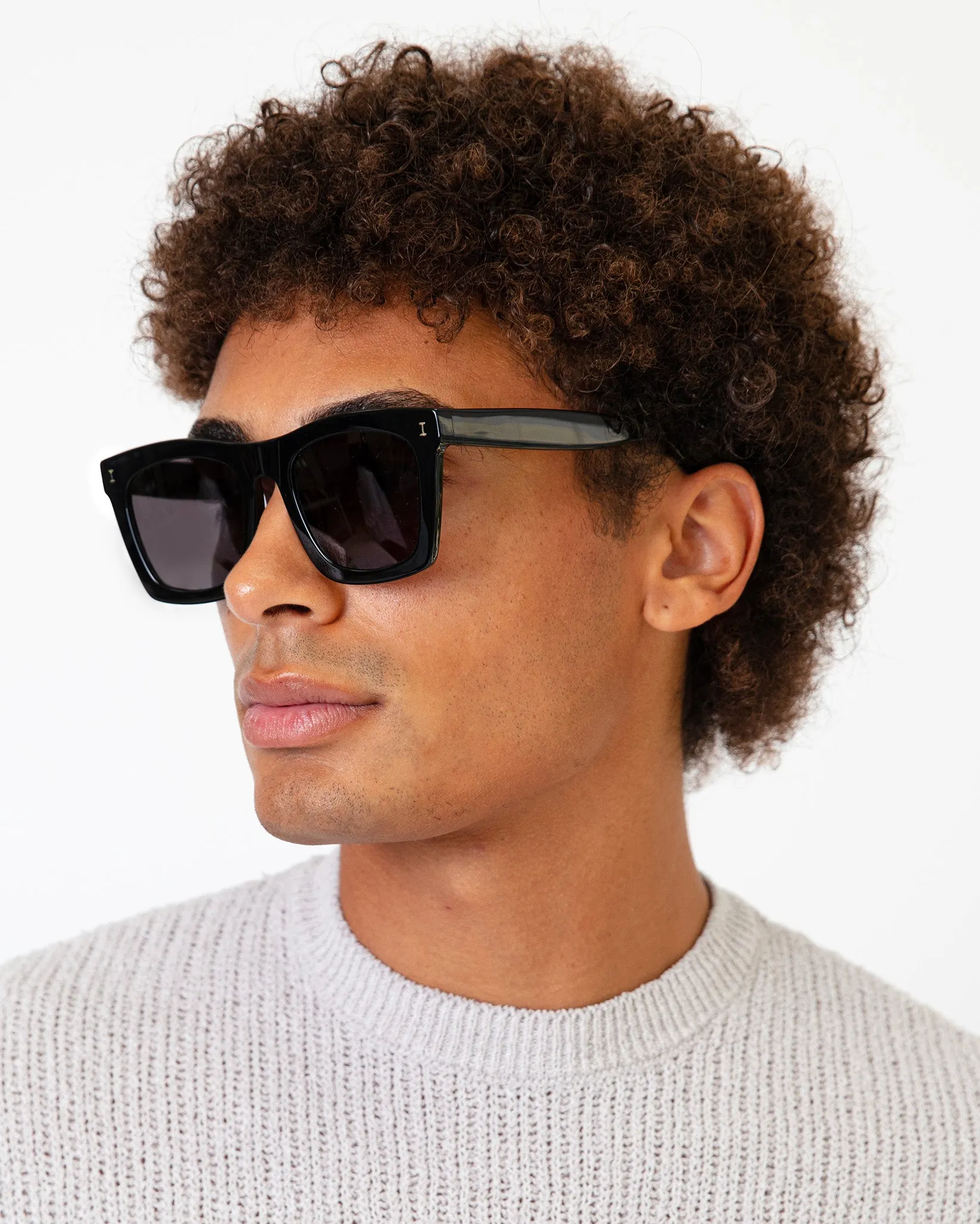 Charleston Sunglasses sold by Illesteva product image thumbnail 4