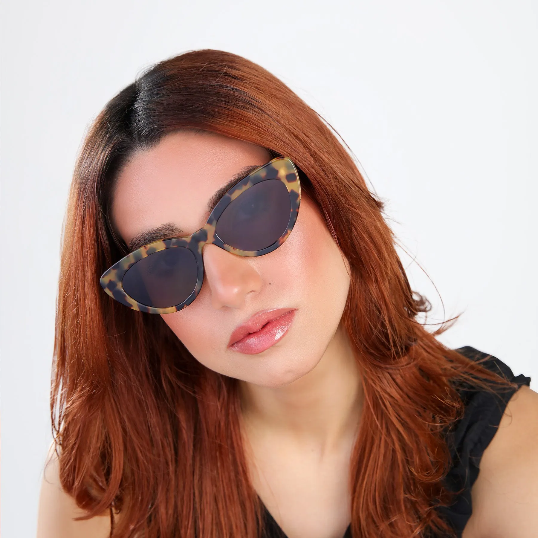 Pamela Sunglasses sold by Illesteva product image thumbnail 3