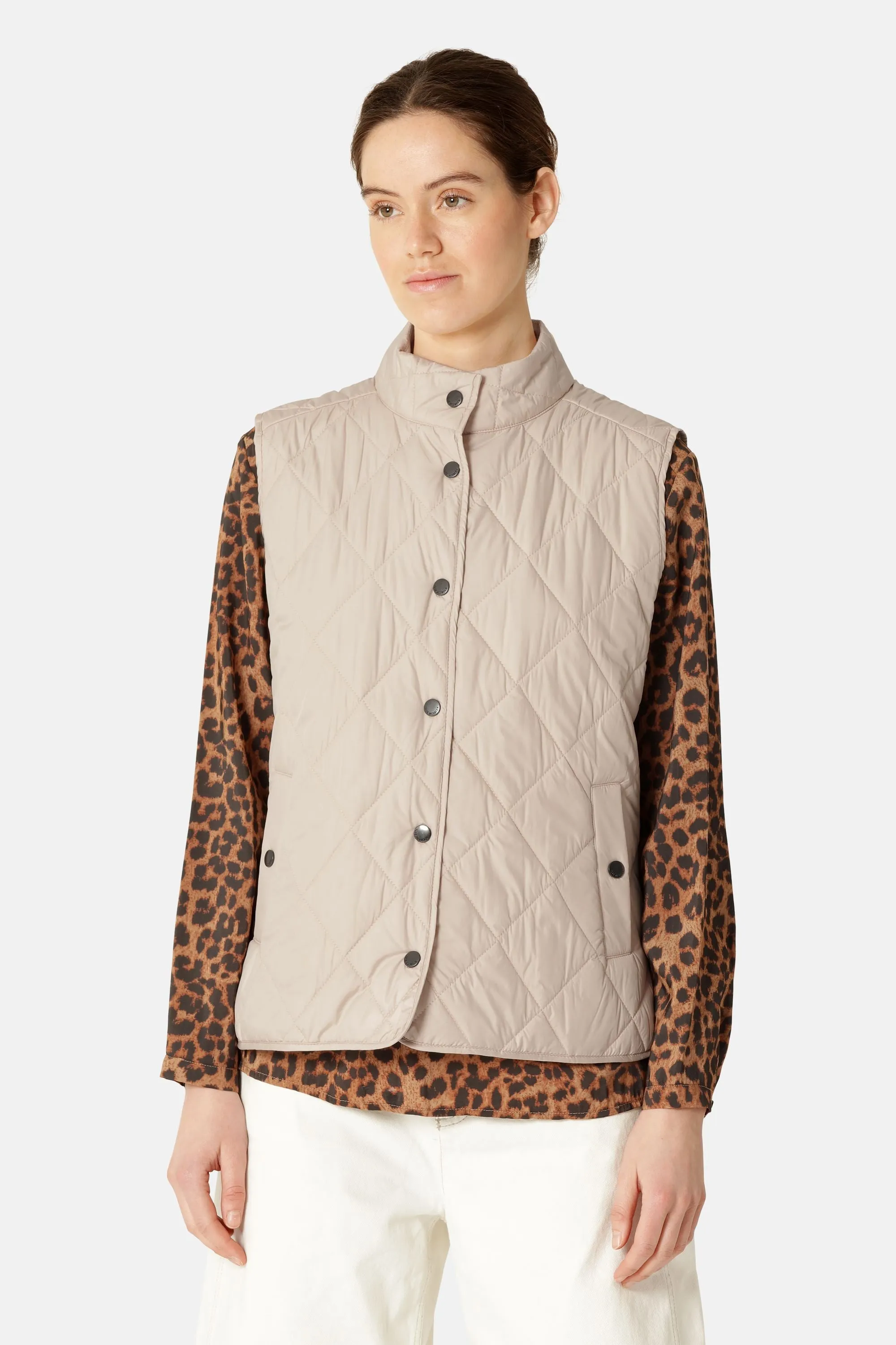 Quilted Short Vest - Light Camel sold by Ilse Jacobsen product image thumbnail 2
