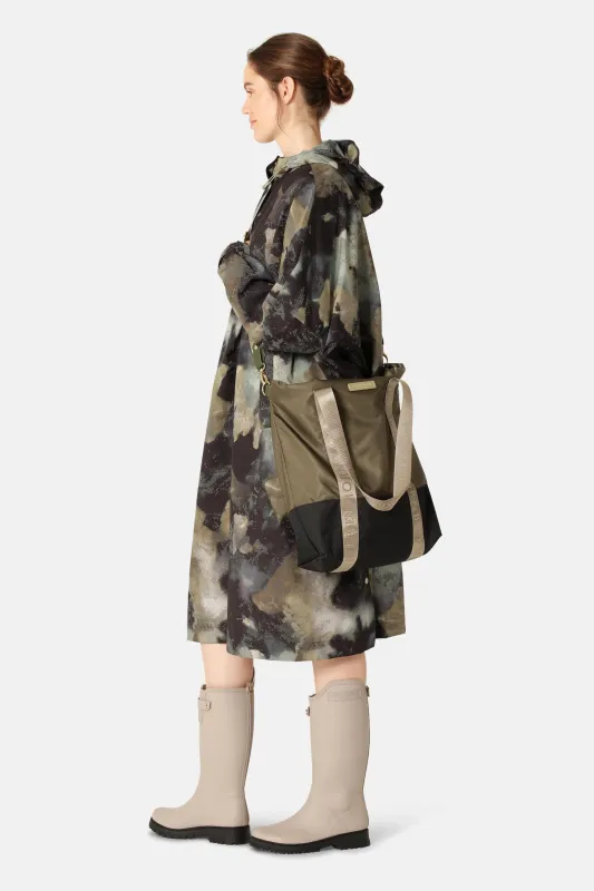 Shopper - Army Black sold by Ilse Jacobsen