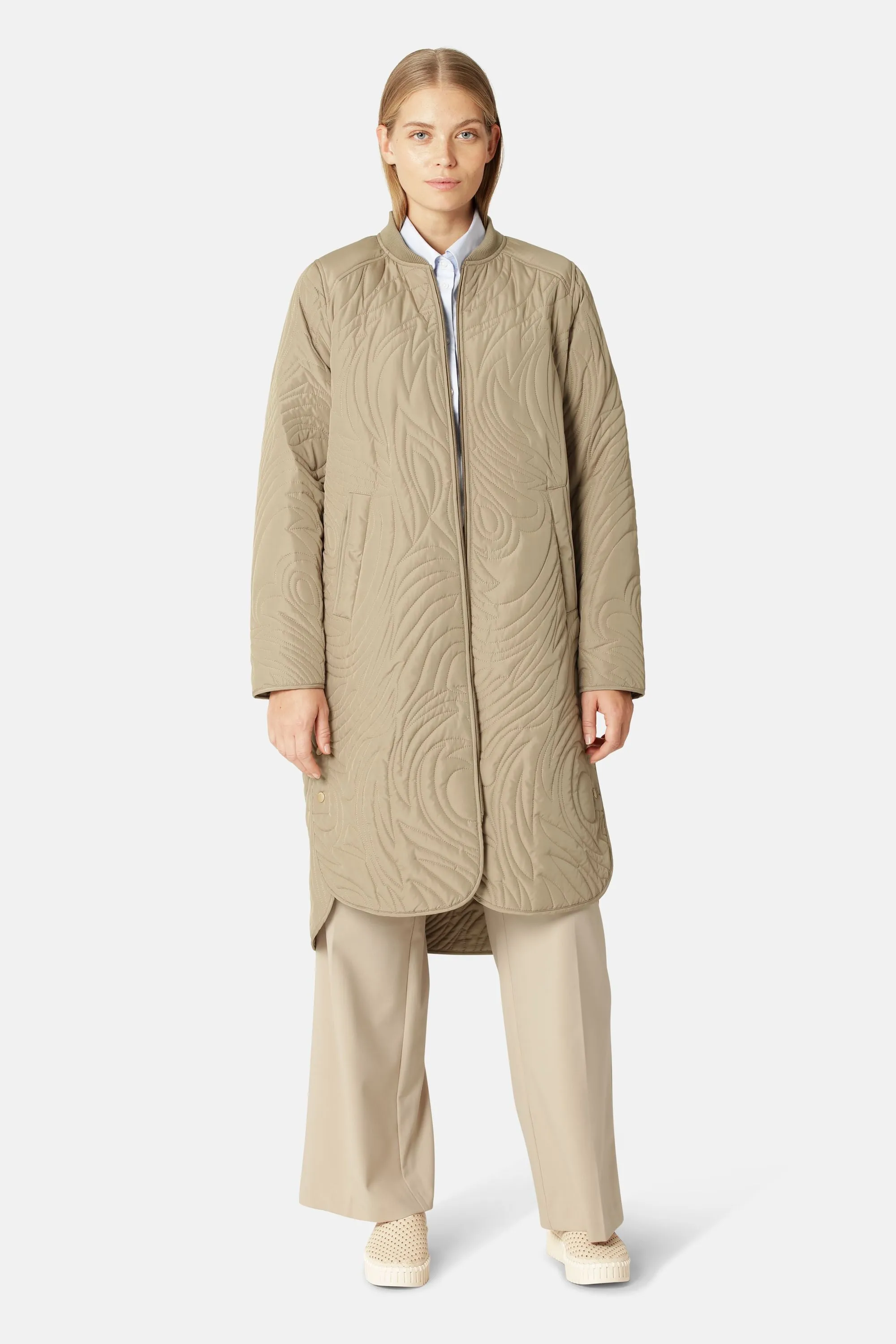 Quilt Jacket - Greige sold by Ilse Jacobsen