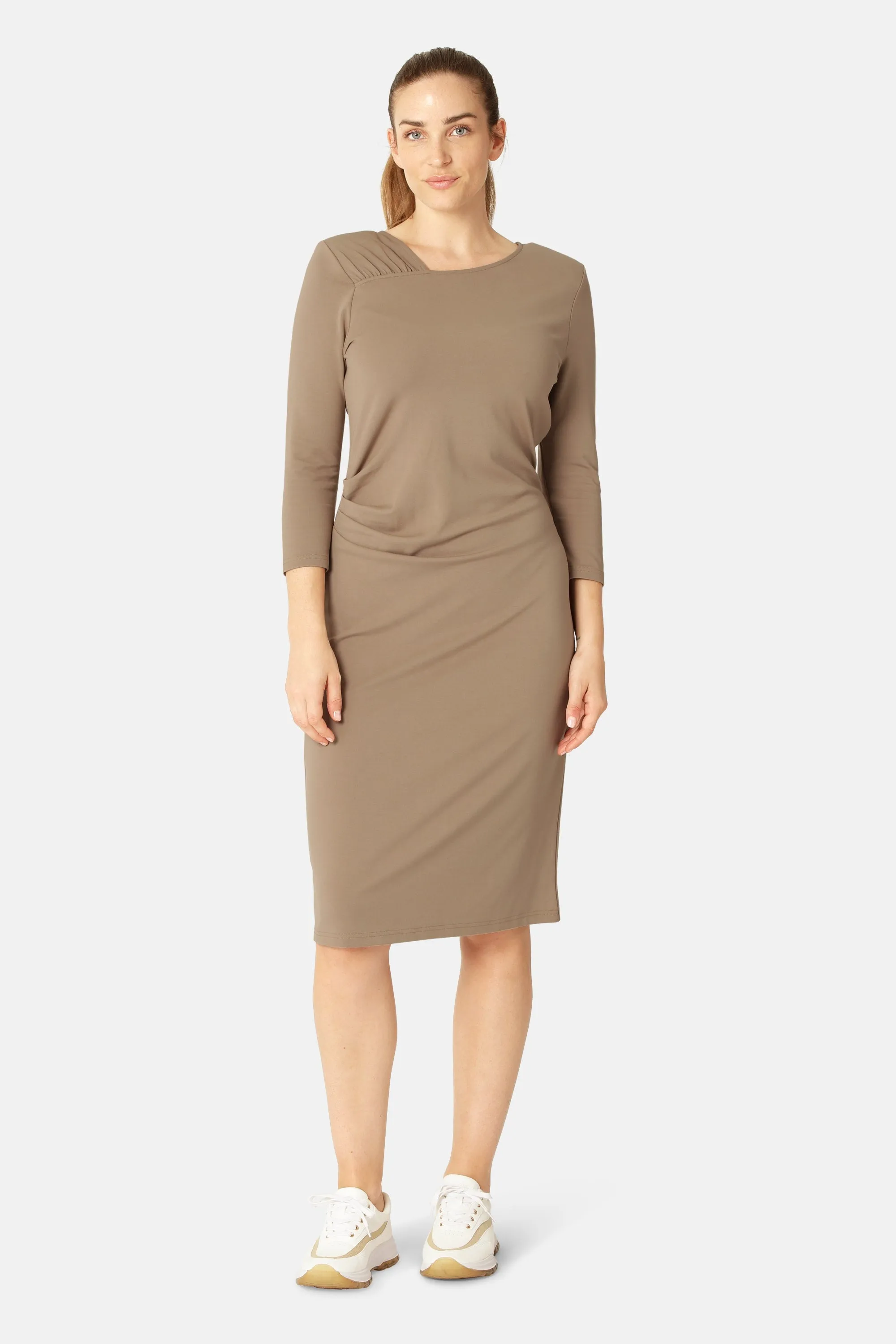 Dress With Pleats - Greige sold by Ilse Jacobsen