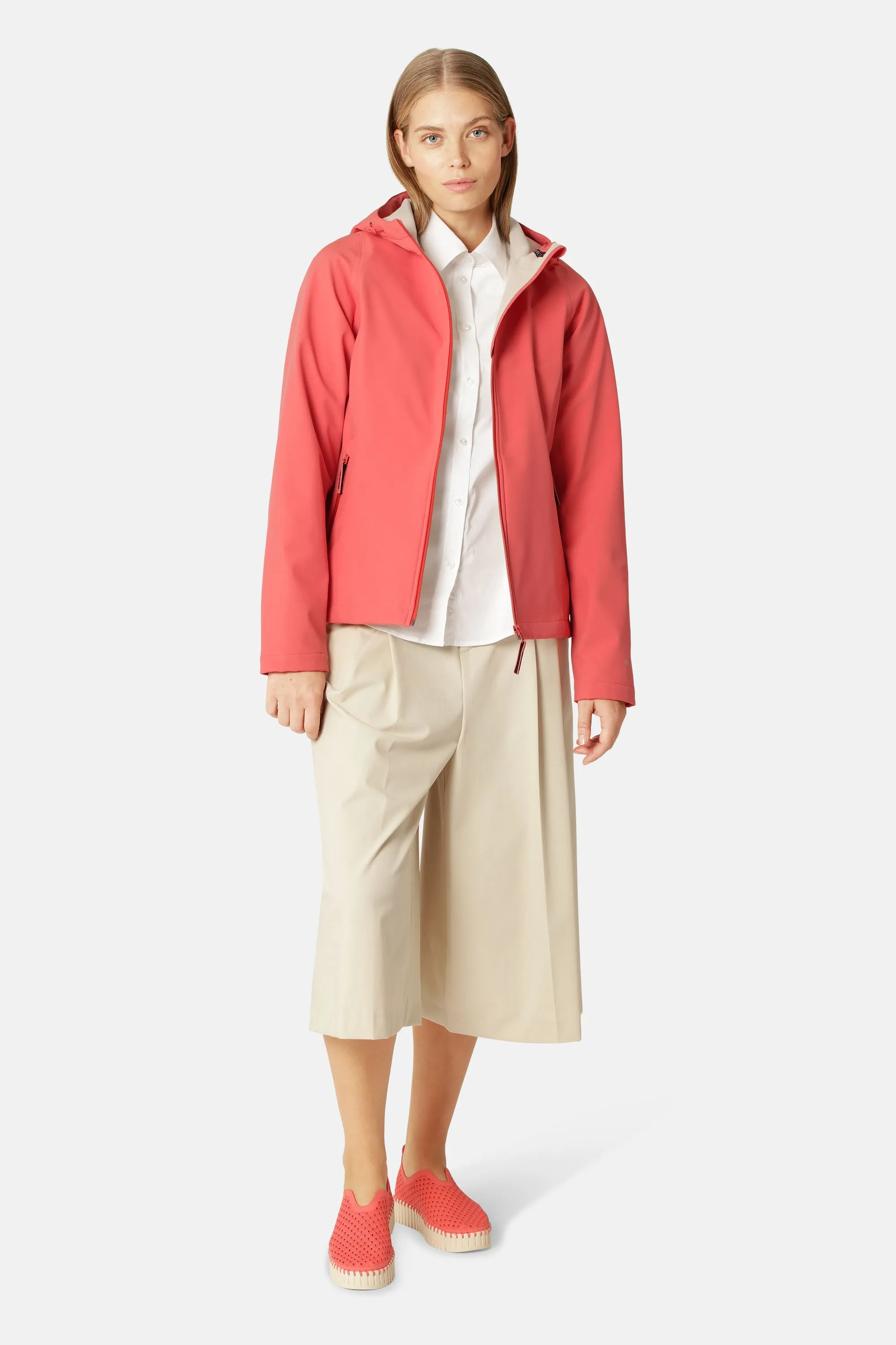 Short Softshell Raincoat - Spiced Coral sold by Ilse Jacobsen