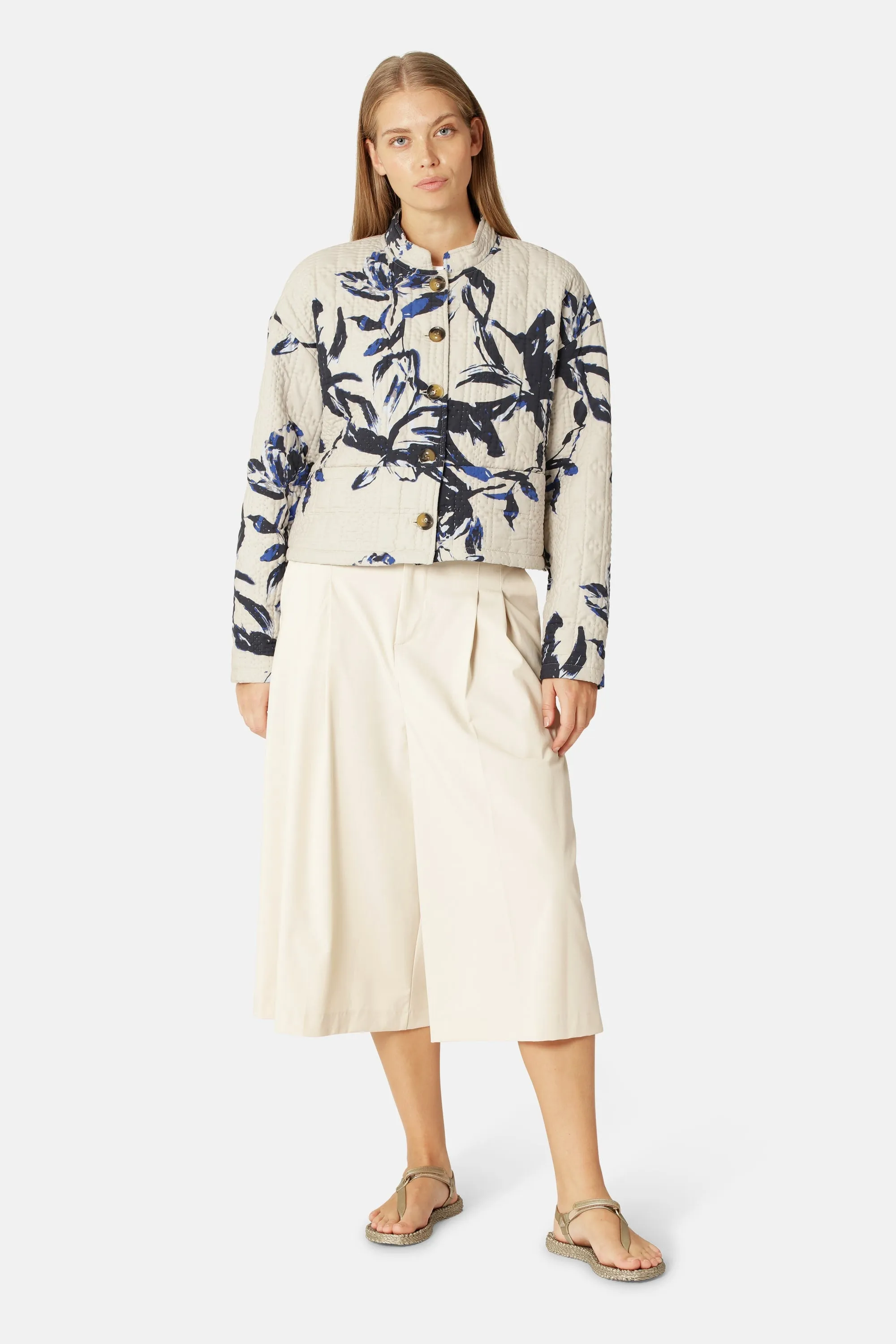 Short Quilt Jacket - Beige Artsy Stroke Flower sold by Ilse Jacobsen