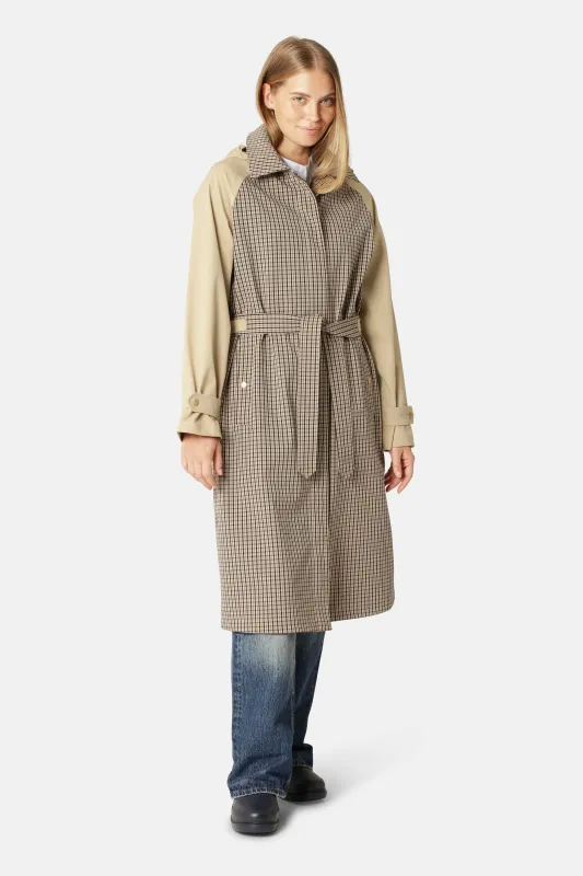 Trench Raincoat - White Pepper sold by Ilse Jacobsen