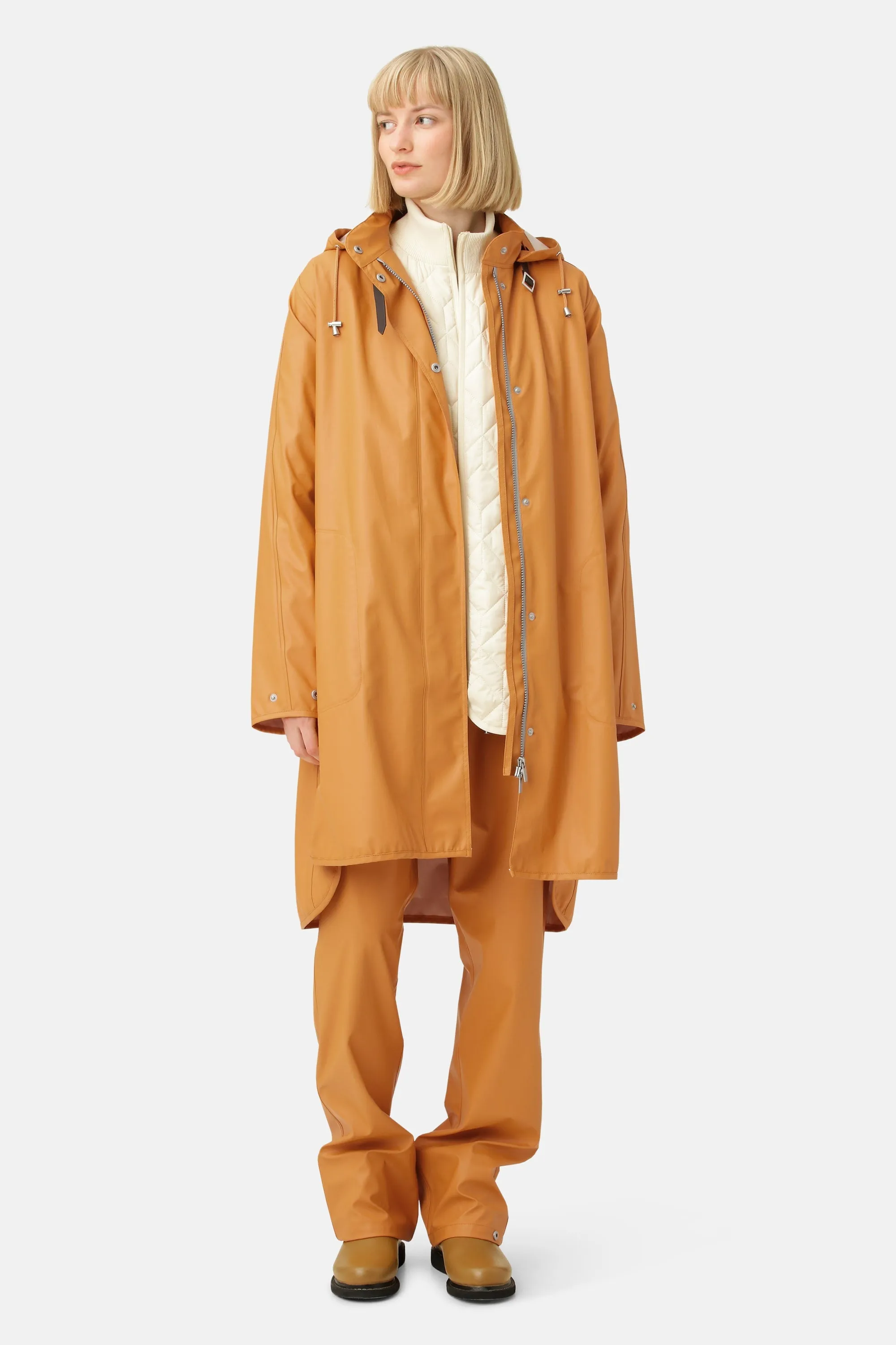 Light Raincoat - Golden Nugget sold by Ilse Jacobsen