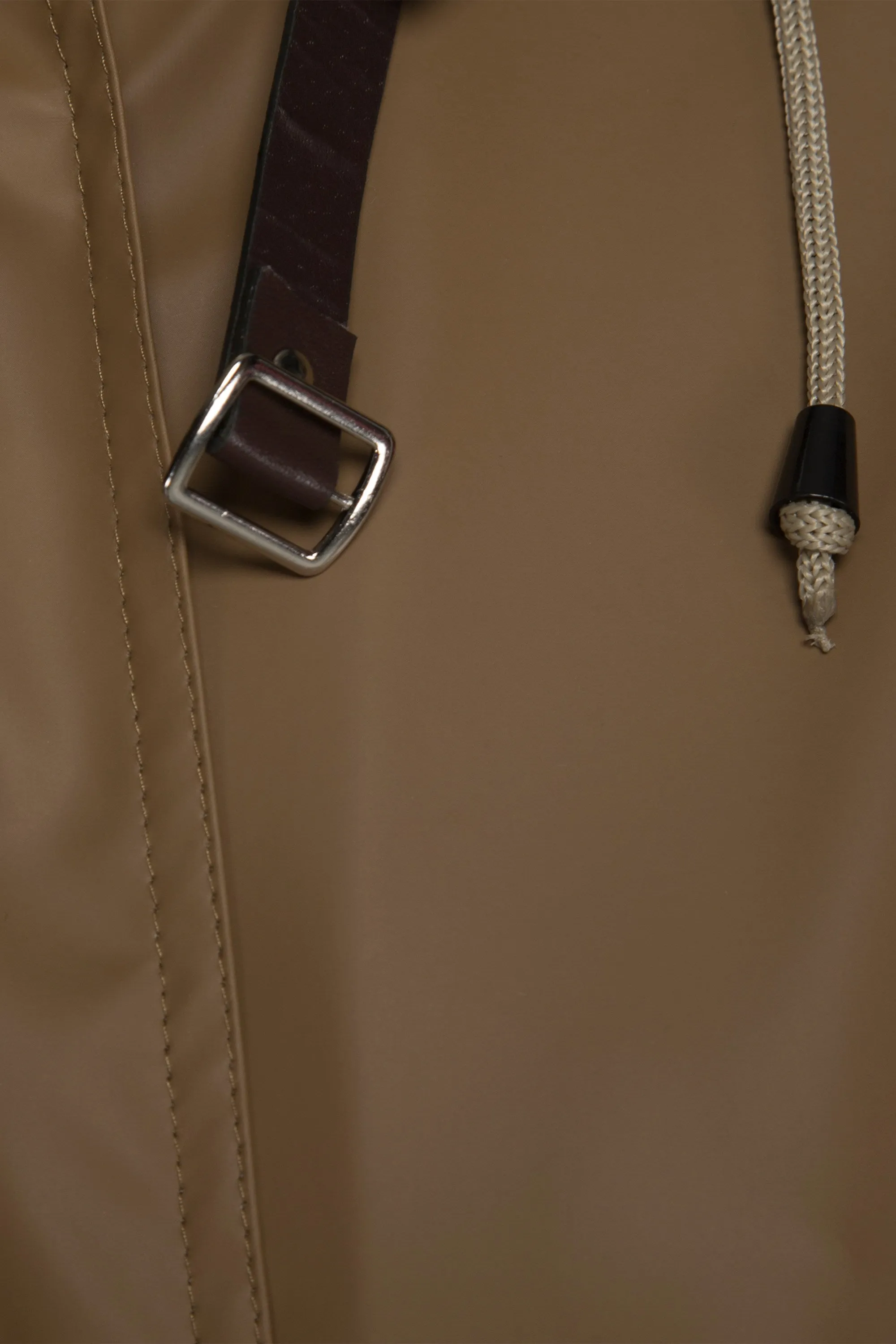 Light Raincoat - Otter sold by Ilse Jacobsen product image thumbnail 3