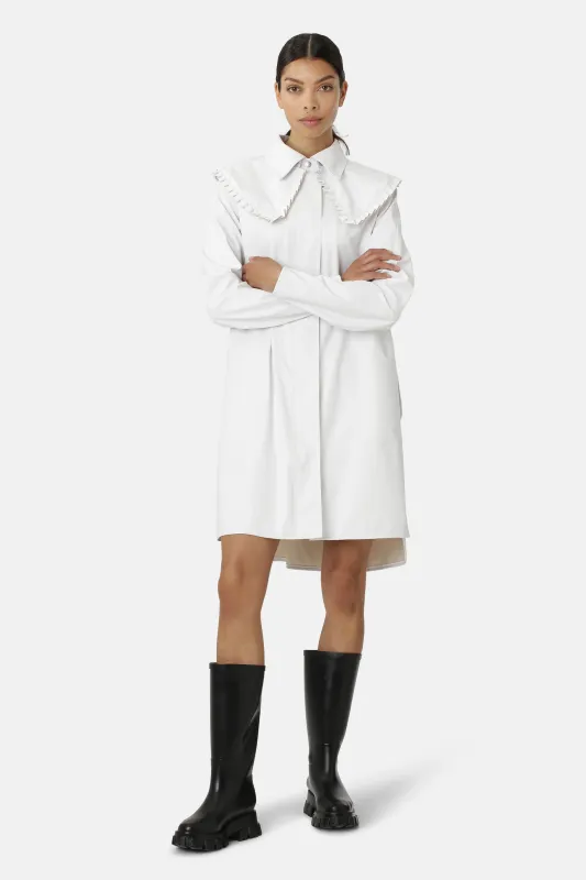 Raincoat - White sold by Ilse Jacobsen