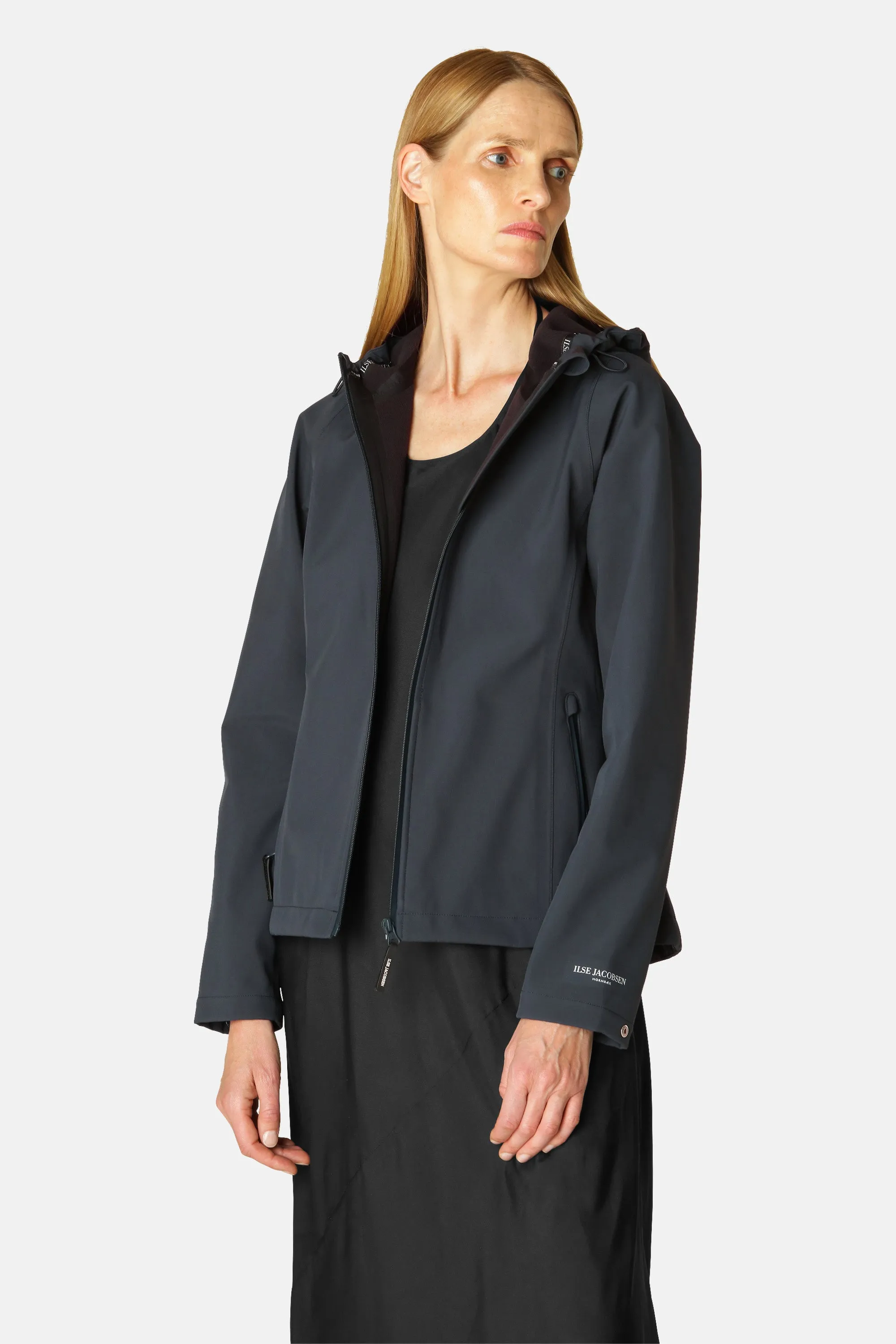 Short Softshell Raincoat - Dark Indigo sold by Ilse Jacobsen product image thumbnail 2