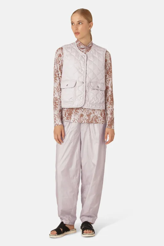 Quilt Vest - Concrete sold by Ilse Jacobsen