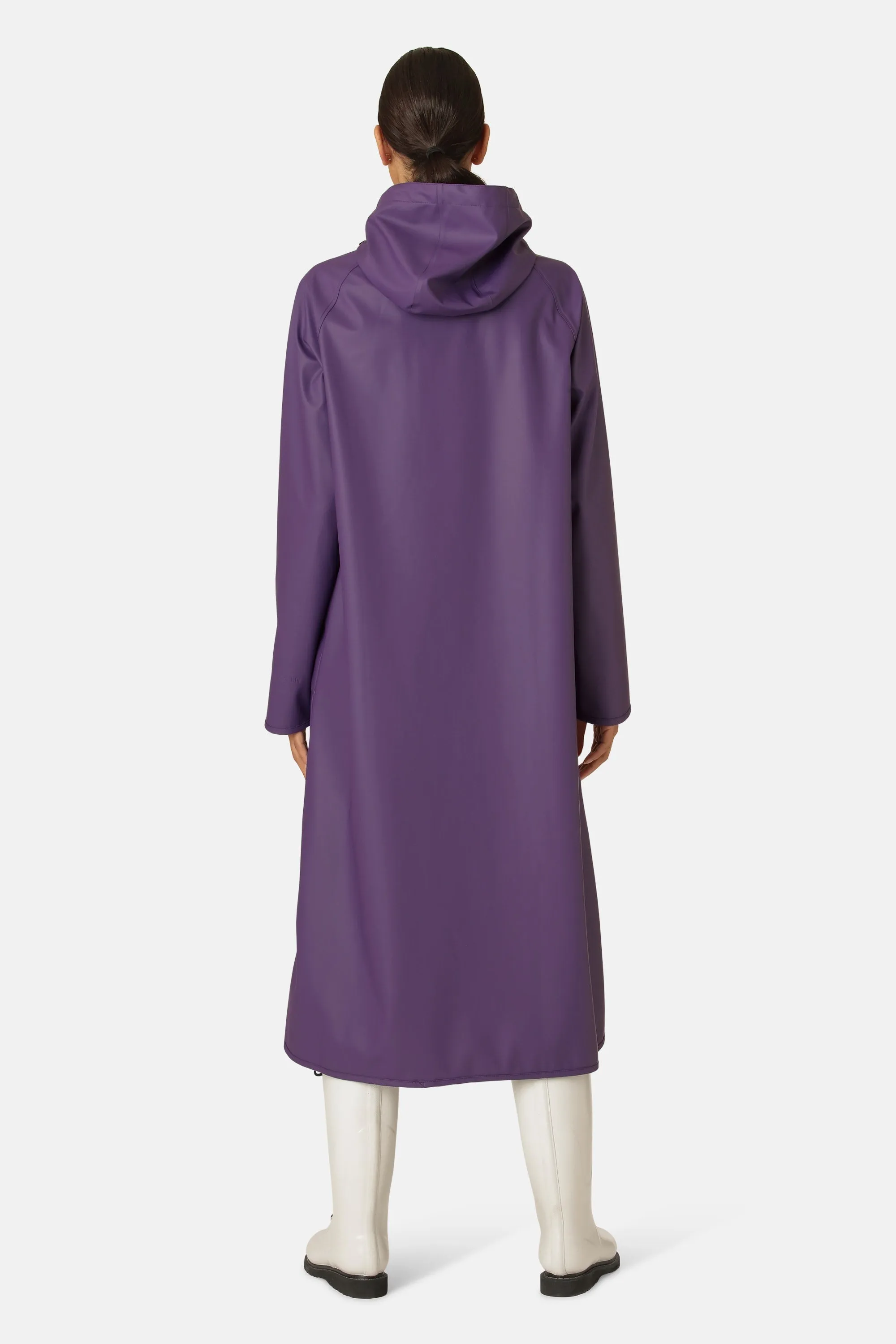 Long Light Raincoat - Purple Rain sold by Ilse Jacobsen product image thumbnail 3