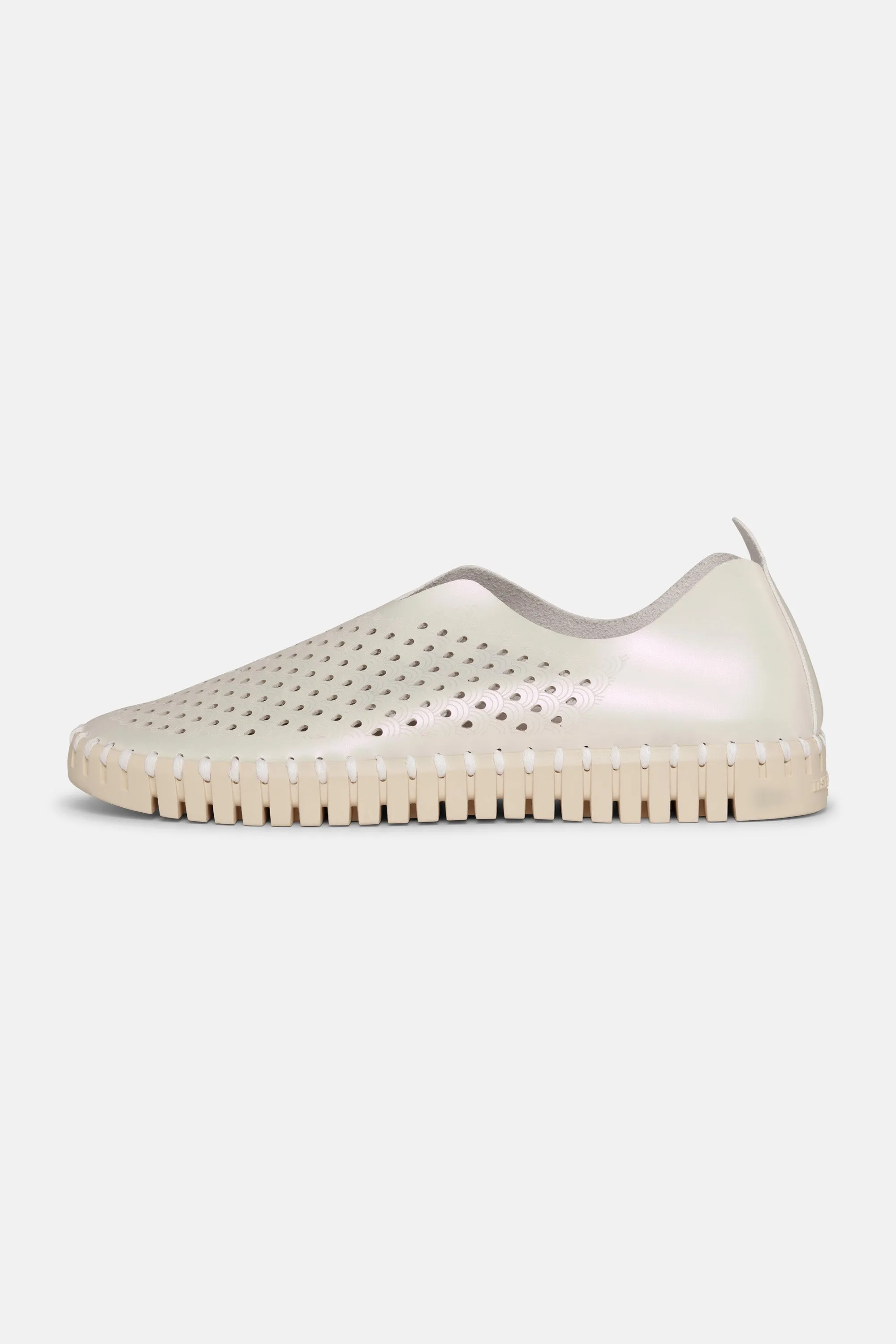 Flats - Whitecap sold by Ilse Jacobsen product image thumbnail 2