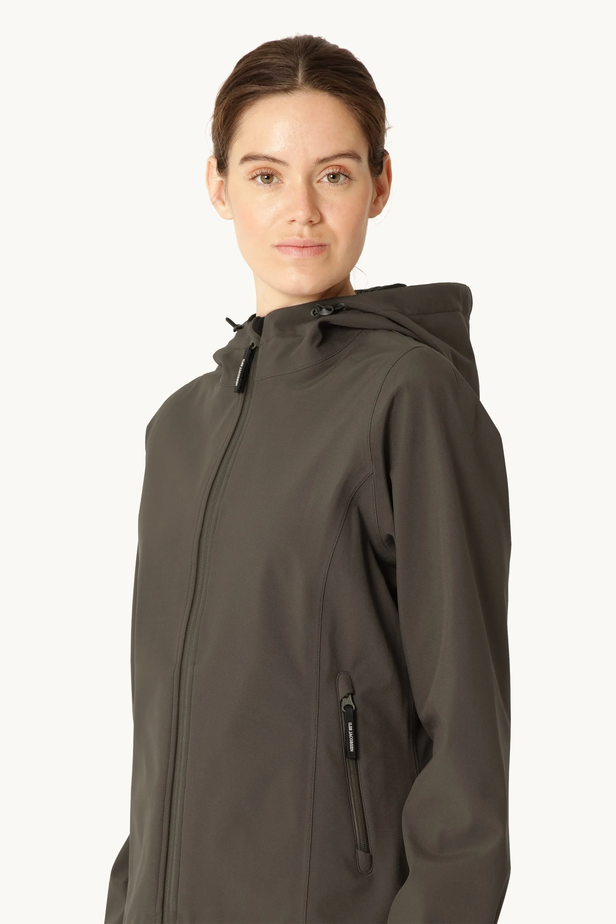 Short Softshell Raincoat - Wren sold by Ilse Jacobsen product image thumbnail 4