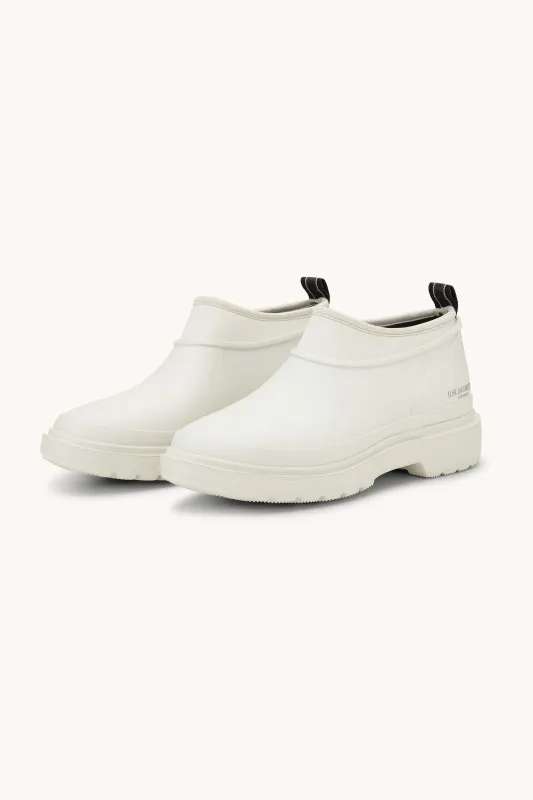 Neo Rain Clog - Milk Creme Milk Creme made by Ilse Jacobsen