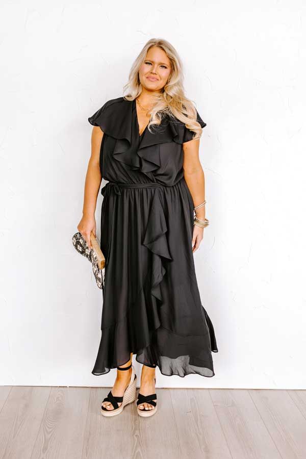 Manhattan Marvels Maxi in Black Curves sold by Impressions