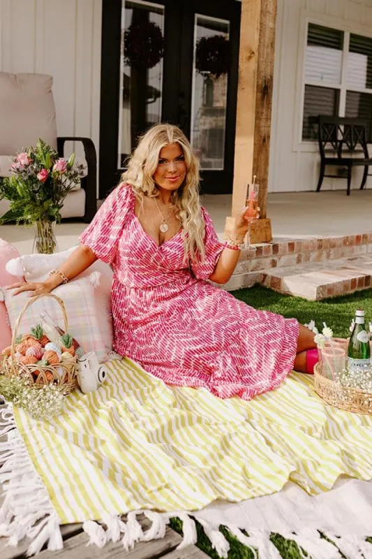 Maldives Escape Maxi In Fuchsia Curves sold by Impressions
