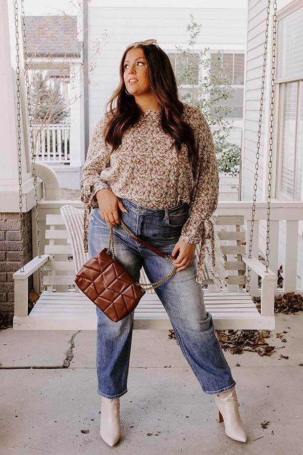 Vino Weekend Floral Shift Top Curves sold by Impressions product image thumbnail 2