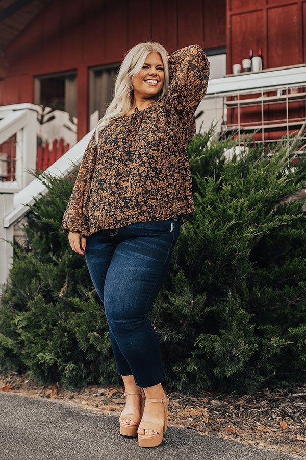 Floral Fidelity Shift Top Curves sold by Impressions product image thumbnail 3