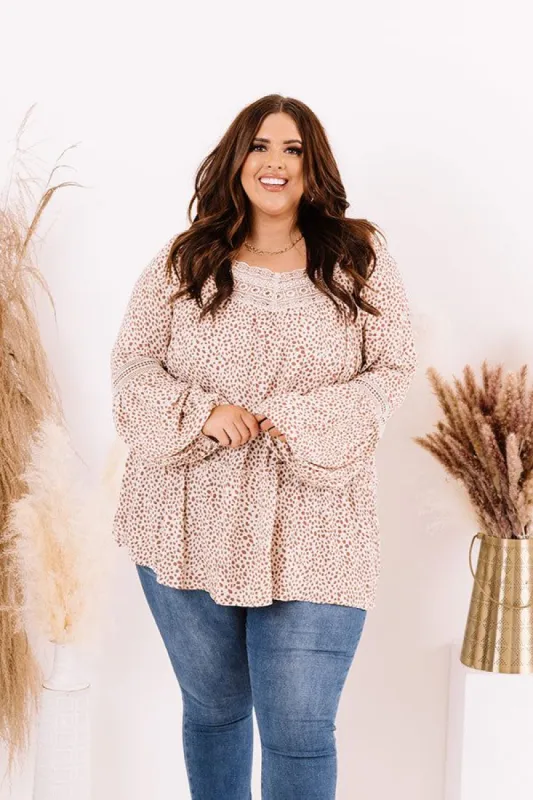 Sweet Poetry Shift Top in Cream Curves sold by Impressions