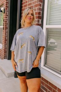 Easy Tiger Mineral Wash Graphic Tee in Slate Curves sold by Impressions