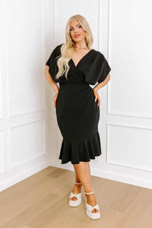 Look Amazing Midi in Black Curves sold by Impressions