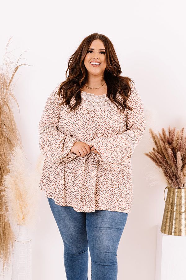 Sweet Poetry Shift Top in Cream Curves sold by Impressions