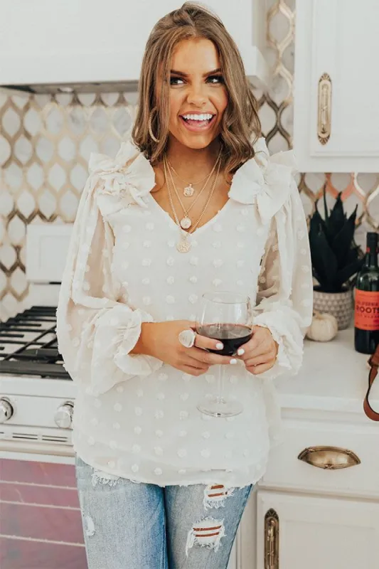 Romantic In Rome Shift Top In Cream sold by Impressions