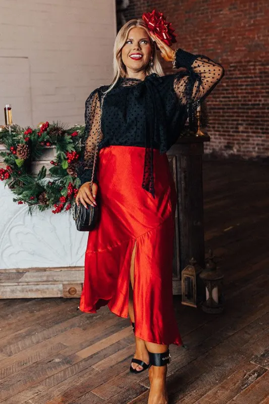 First Kiss Dreaming Shift Top In Black Curves sold by Impressions