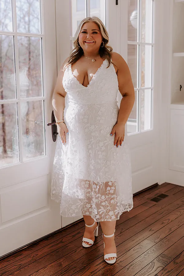 Romantic Moment Embroidered Midi Dress in White Curves sold by Impressions product image thumbnail 4