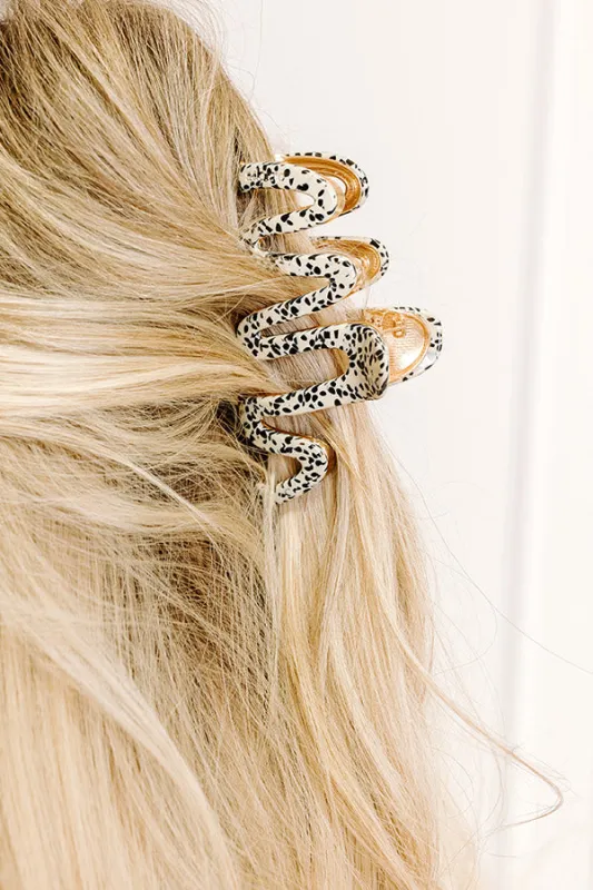 Girl On The Go Hair Claw Clip in Stone sold by Impressions
