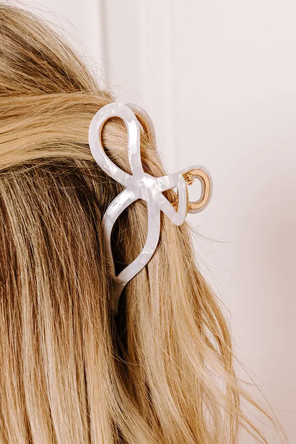 Coquette Charm Claw Hair Clip in White sold by Impressions product image thumbnail 2