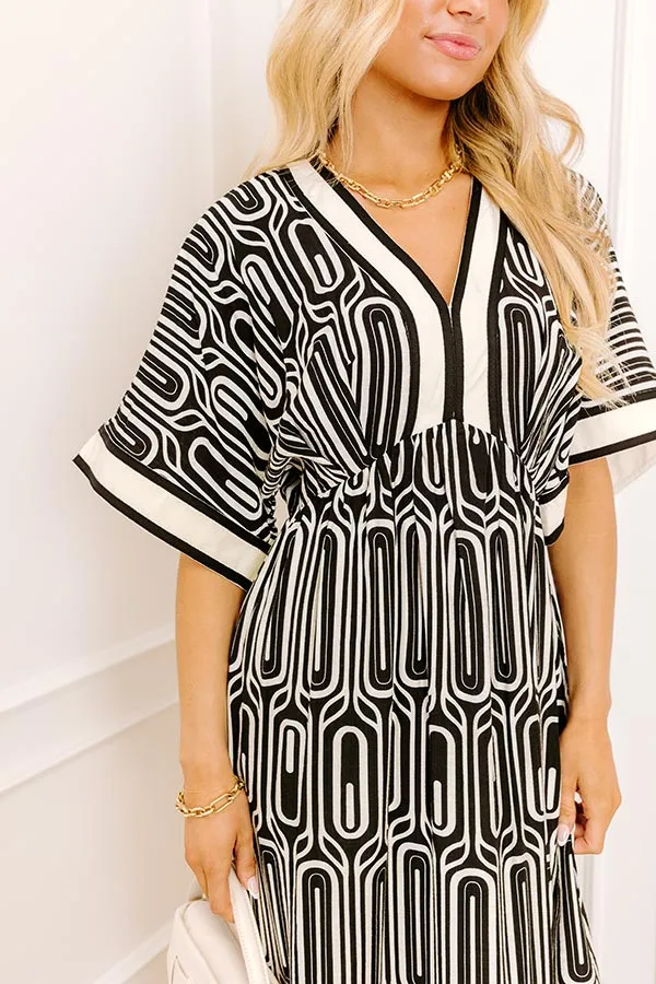 Art Gallery Social Midi Dress in Black sold by Impressions product image thumbnail 2