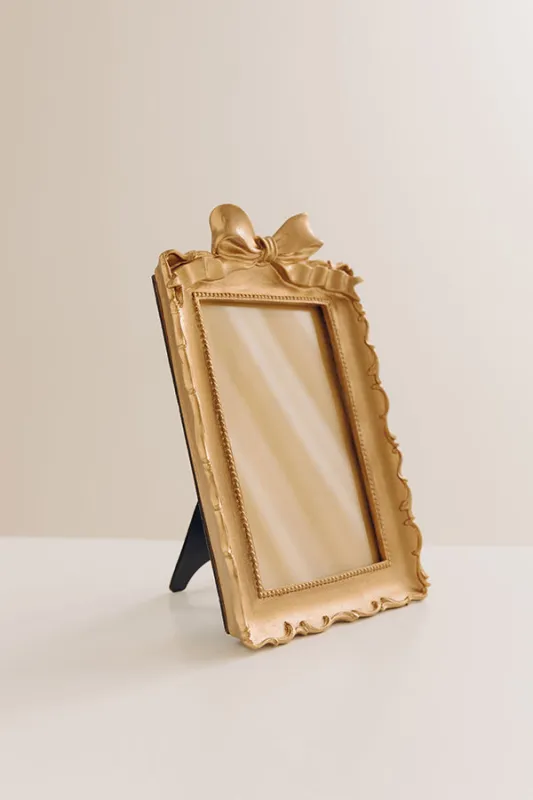 Kind Smile Resin Photo Frame made by Impressions