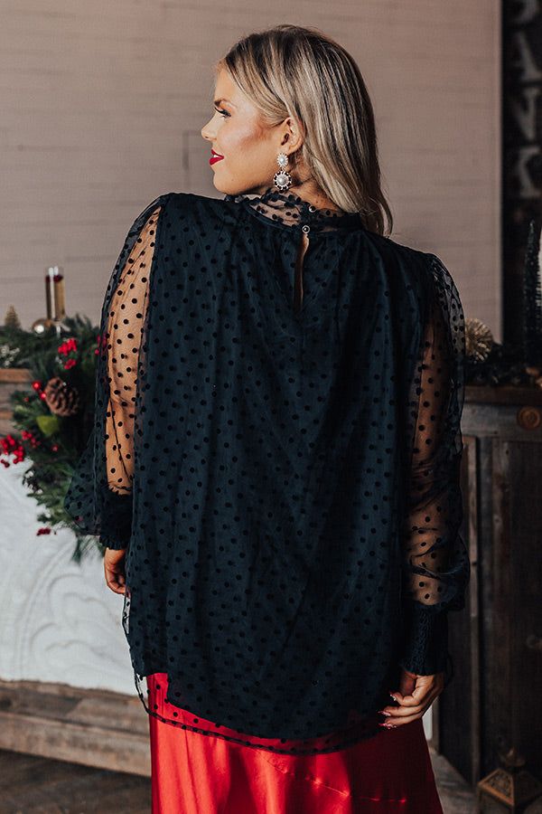 First Kiss Dreaming Shift Top In Black Curves sold by Impressions product image thumbnail 4