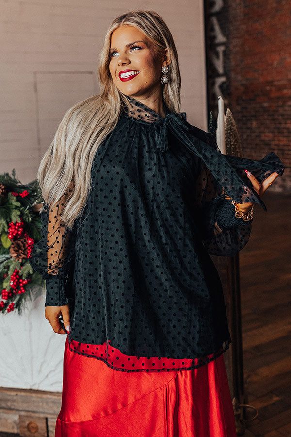 First Kiss Dreaming Shift Top In Black Curves sold by Impressions product image thumbnail 2