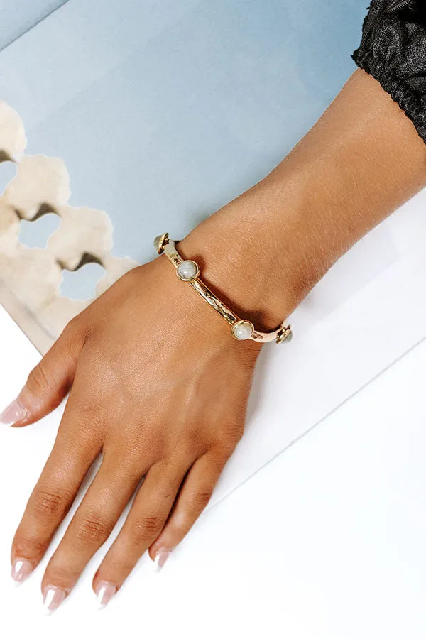 Kind Gesture Stretch Bracelet sold by Impressions product image thumbnail 2
