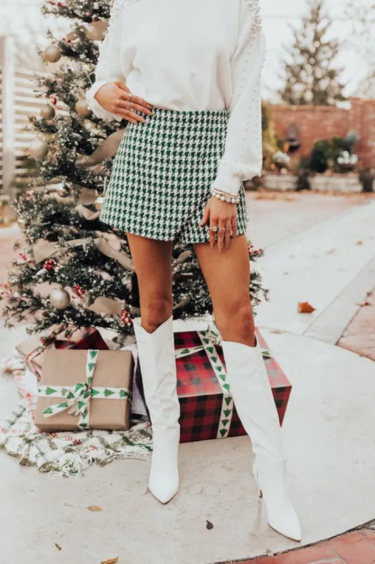 Queen Of Hearts Houndstooth Skort sold by Impressions