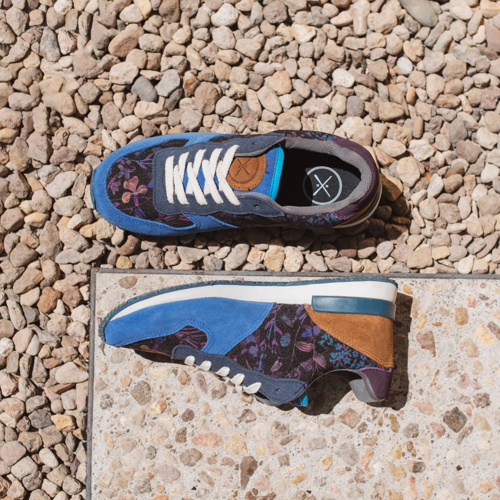 Mariposa Jogger sold by inkkas product image thumbnail 5