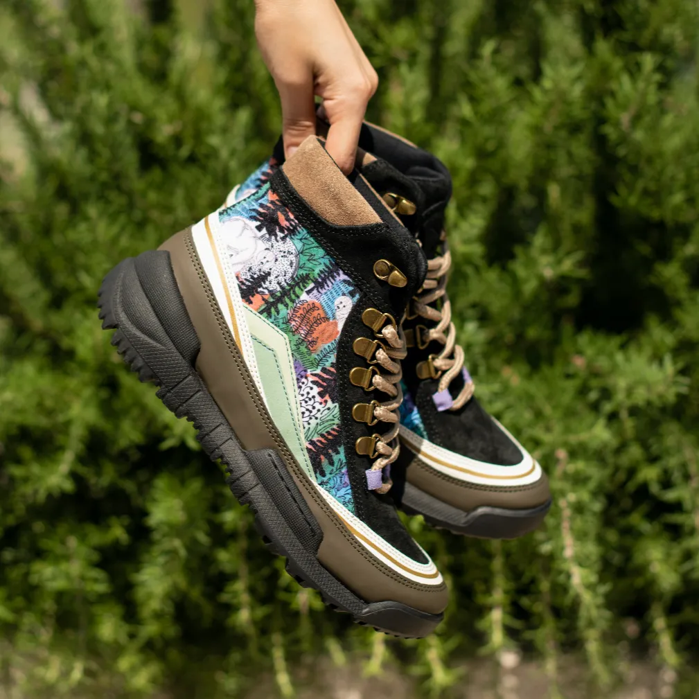 Spirit Bear Trekk Boot sold by inkkas product image thumbnail 3