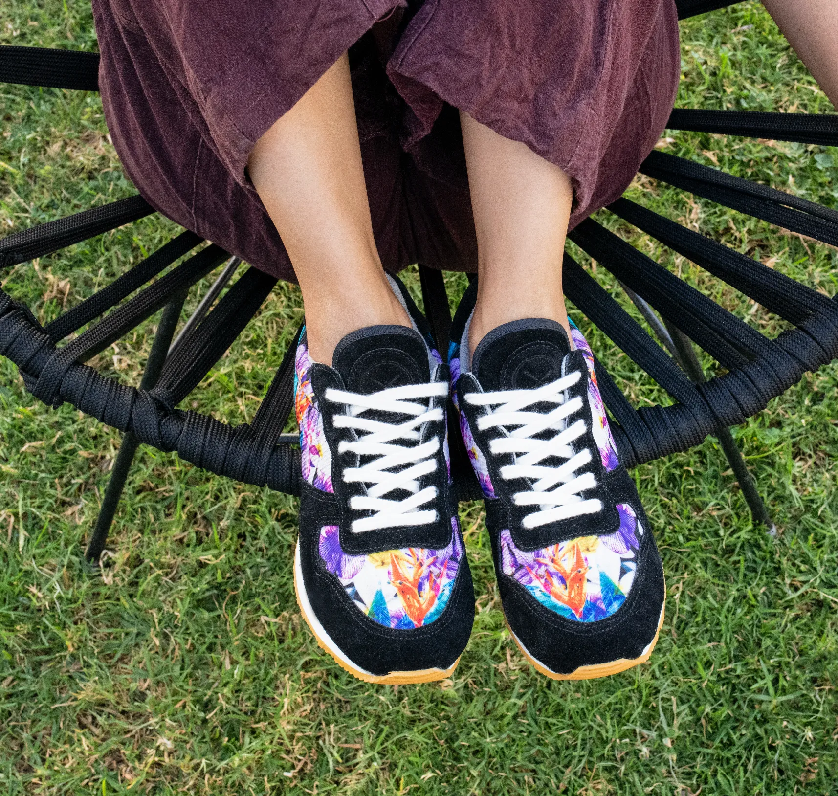 Caladium Jogger sold by inkkas product image thumbnail 4