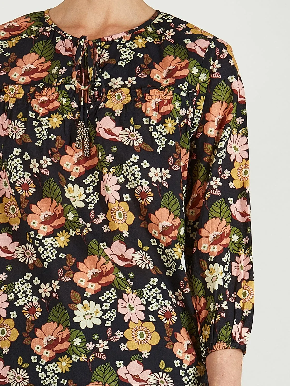 Isobel Vintage Print Top sold by iris product image thumbnail 5