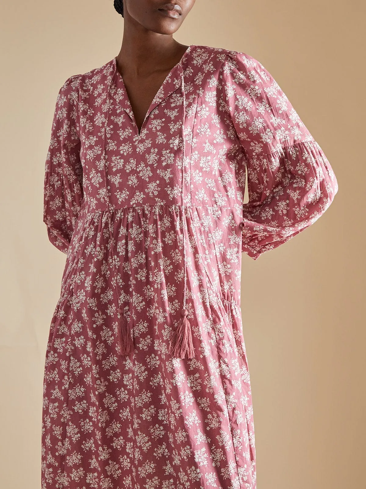 Jamiliah V Neck Dress - Rose Pink sold by iris product image thumbnail 3