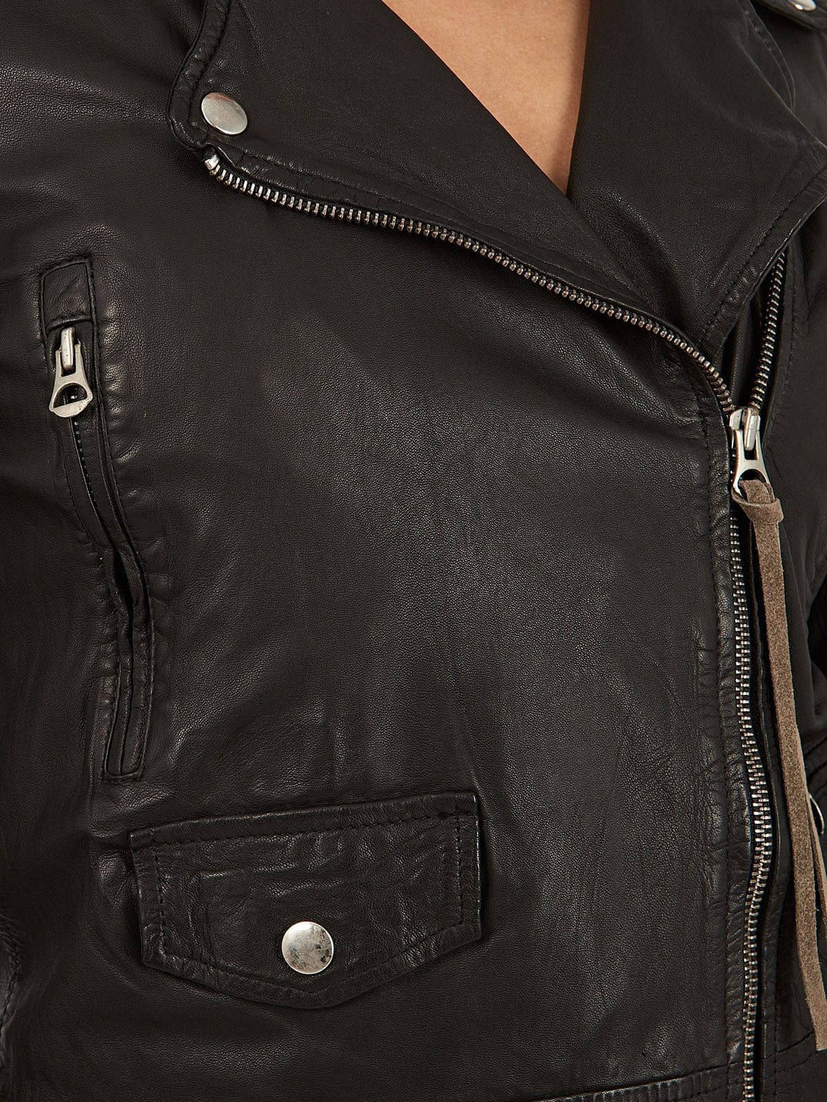 Seattle Thin Leather Jacket sold by iris product image thumbnail 5