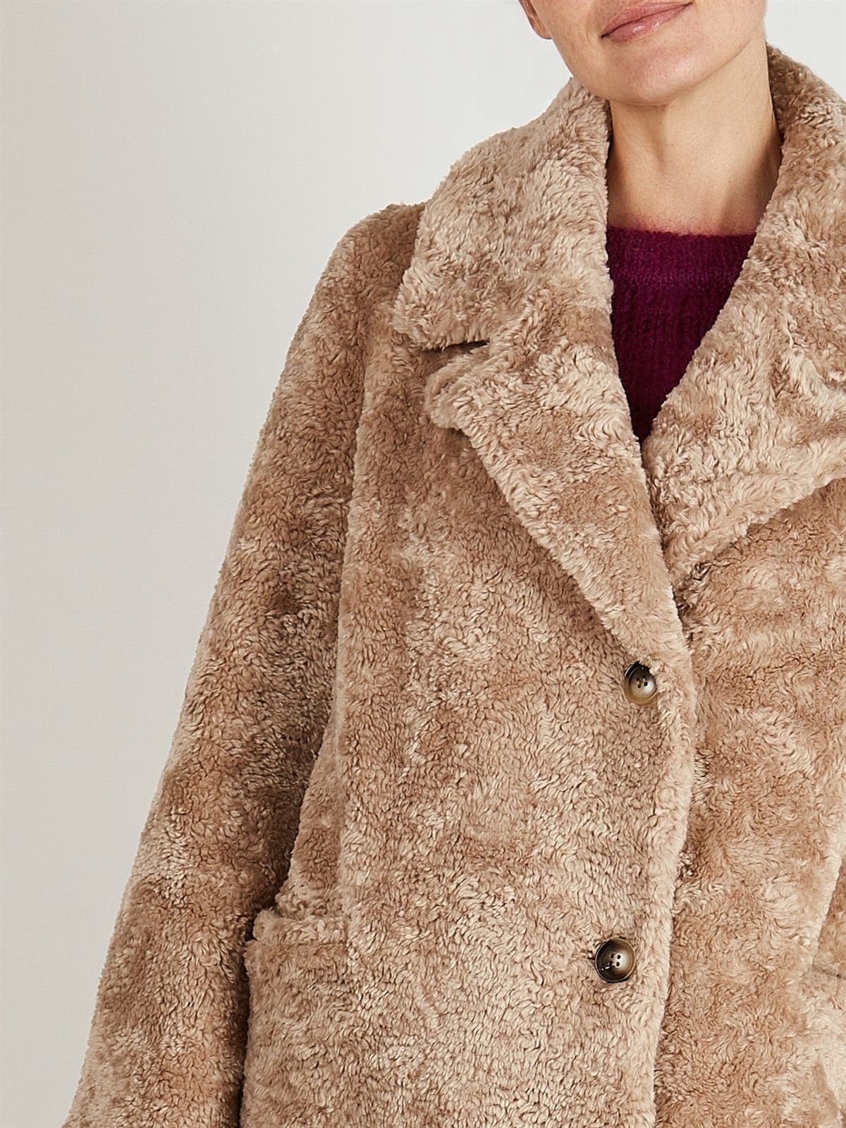 Alvaro Teddy Coat sold by iris product image thumbnail 5