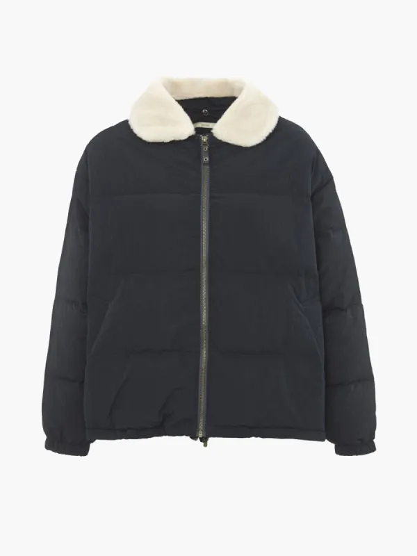 Dodd Lake Puffer- Black made by iris