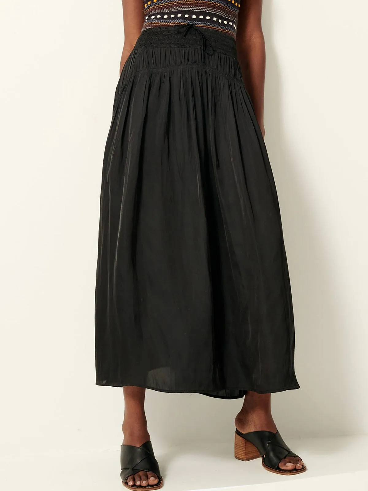 Genina Skirt - Black sold by iris product image thumbnail 2