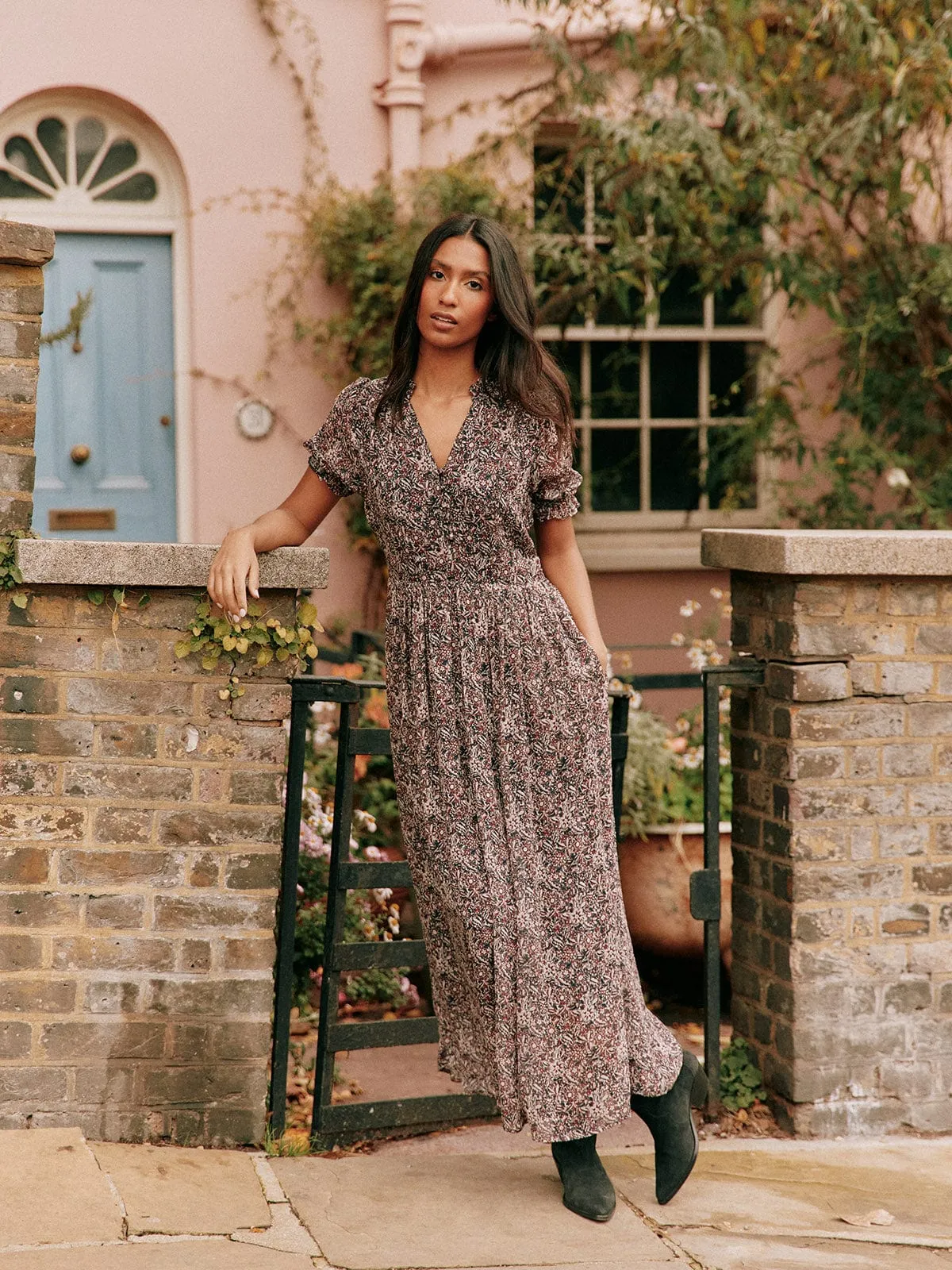 Macy Midi Georgette Dress – Navy sold by iris product image thumbnail 3