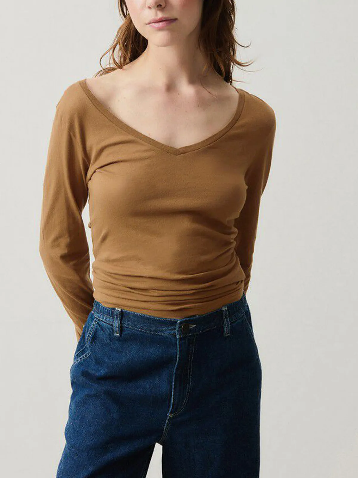 Xoubow V-Neck Tee sold by iris product image thumbnail 2