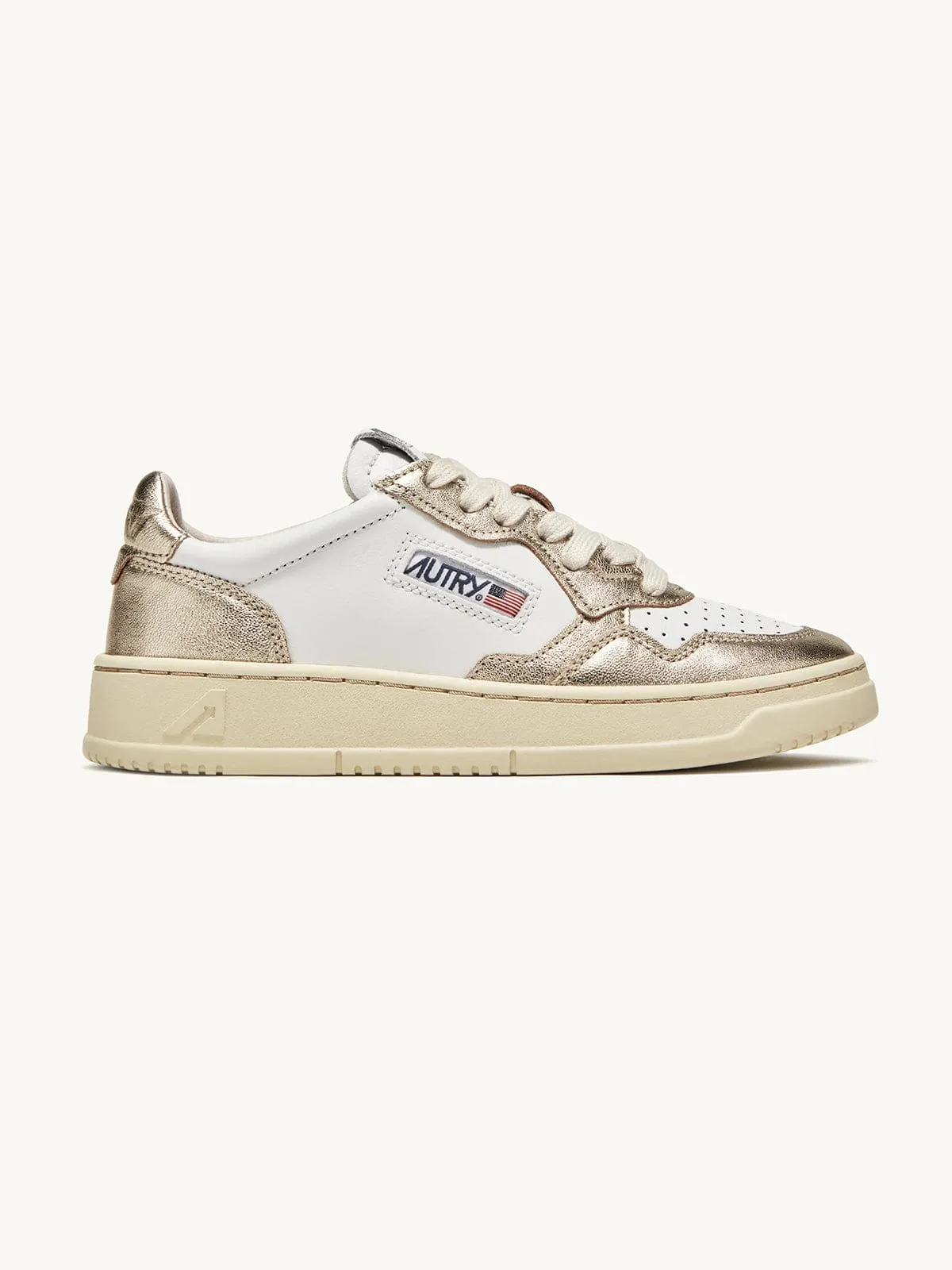 Medalist Low Trainer - Platinum sold by iris
